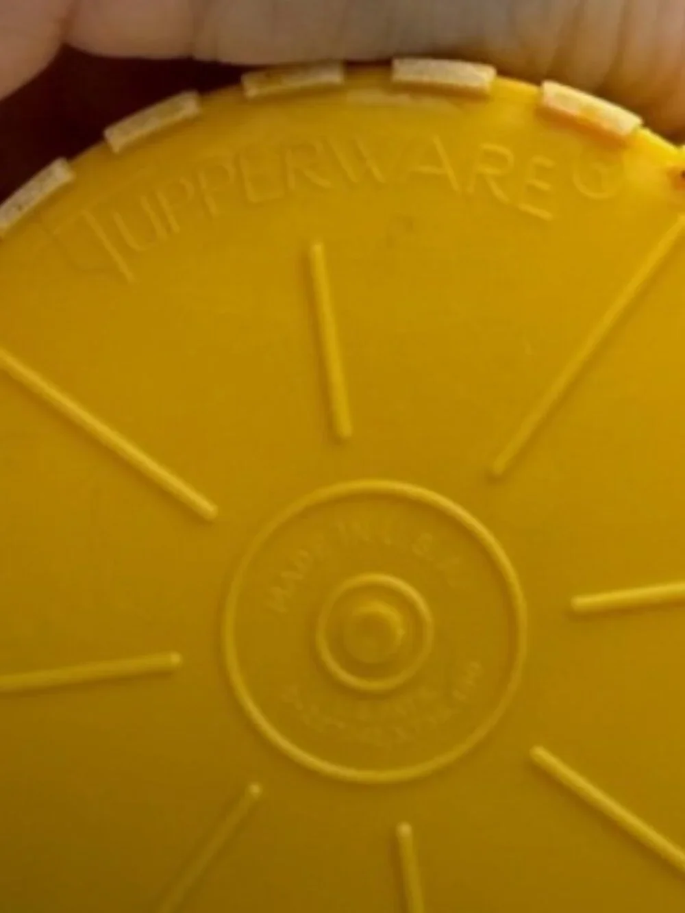 Vintage Tupperware Harvest Gold Yellow 2 Quart Pitcher 1312 Push Button Lid 1313